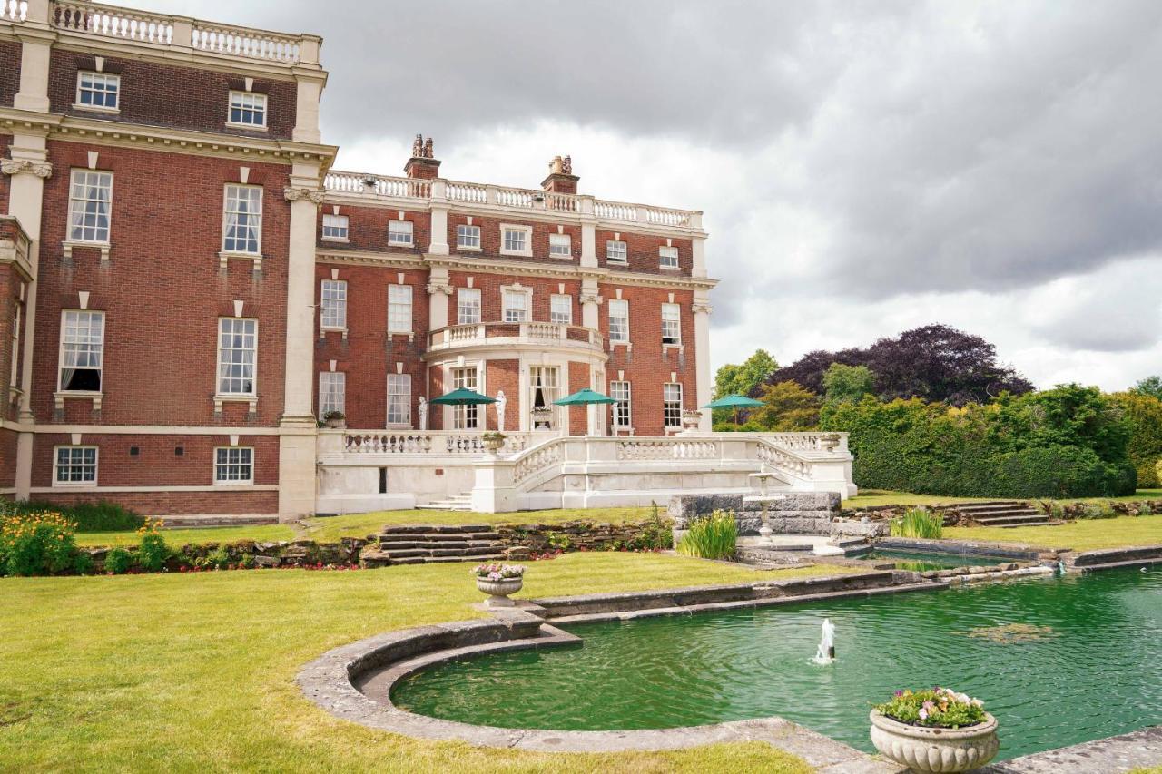 Hotel Swinfen Hall 4*