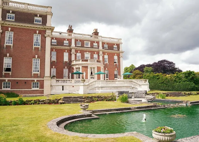 Swinfen Hall Hotel
